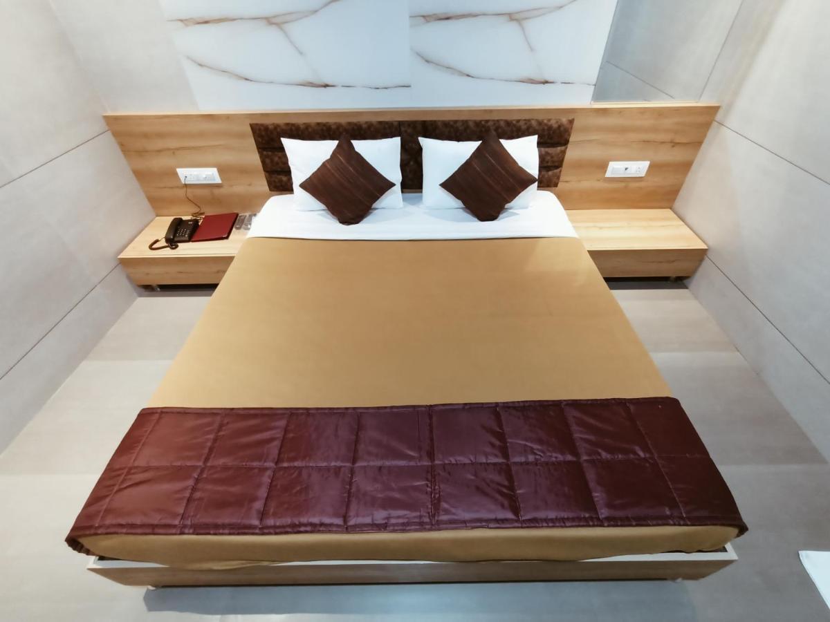 Hotel Prasad Nx Mumbai Eksteriør bilde
