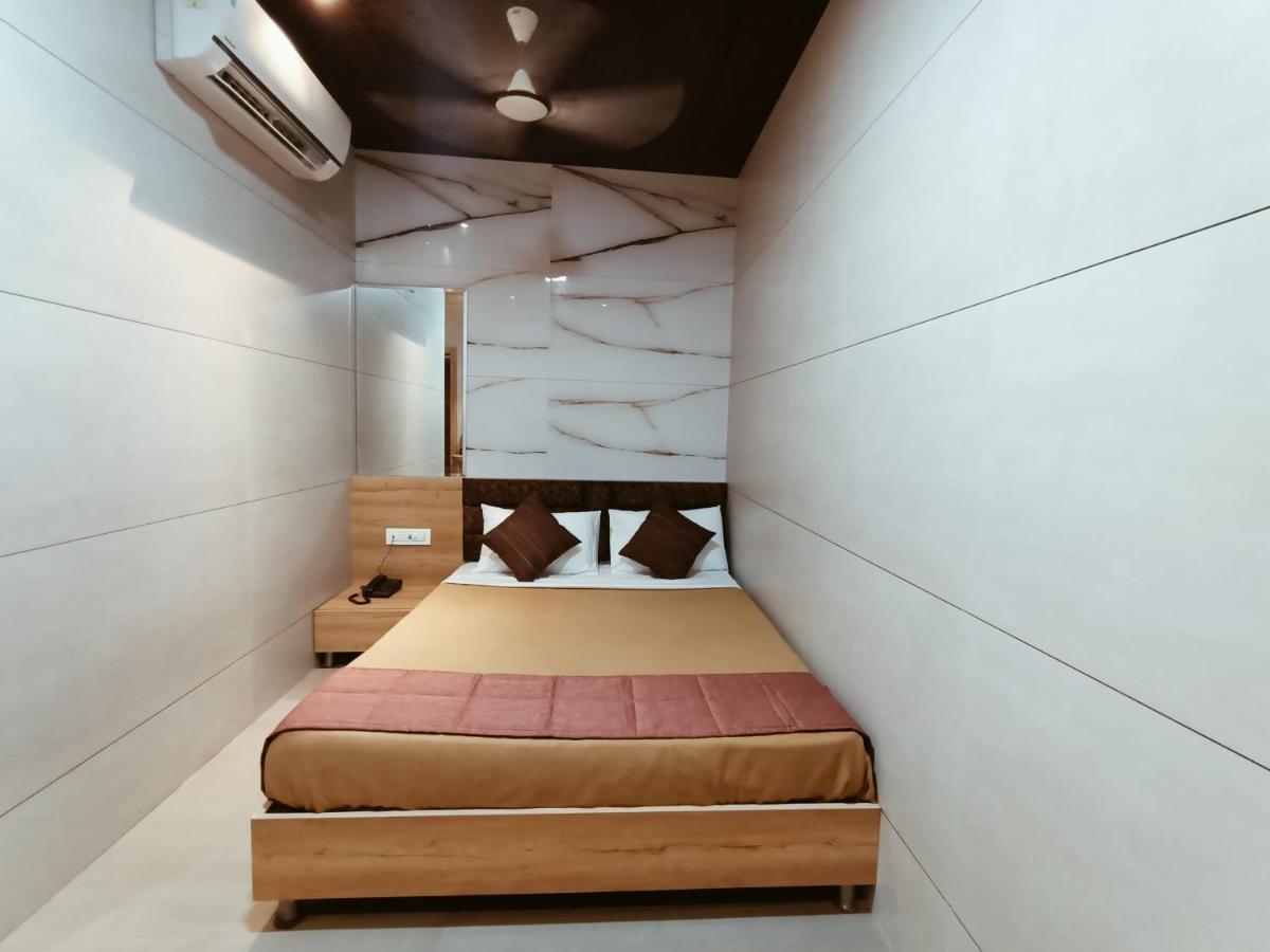 Hotel Prasad Nx Mumbai Eksteriør bilde