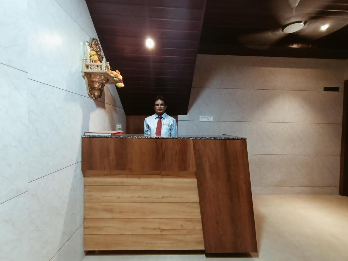 Hotel Prasad Nx Mumbai Eksteriør bilde